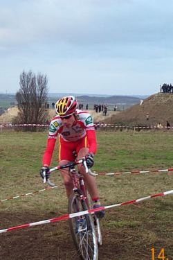 championnatscyclo200330.jpg (19017 octets)