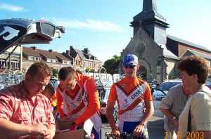 ronde2003.jpg (10325 octets)